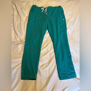 FIGS Hunter Green Scrub Pants